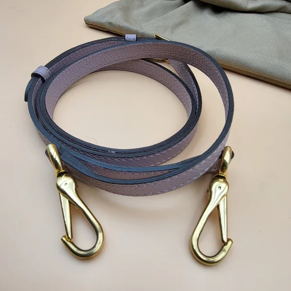 BURBERRY Camberley Calfskin Leather Pale Orchid Handbag, Authentic W/ COA.. - Picture 2 of 16